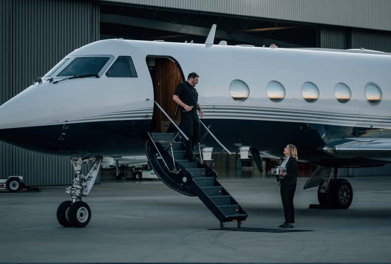private jets charter | unmatched flight experience |... Private Aviation Services | Private Jet Charter | Air 7